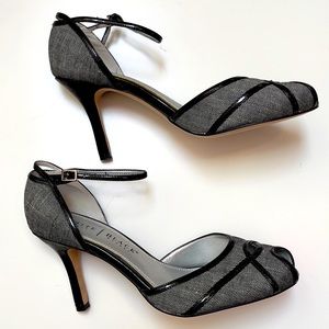 White House Black Market heels | Women’s Shoes Size 8.5M | Leather Sole|Peep Toe